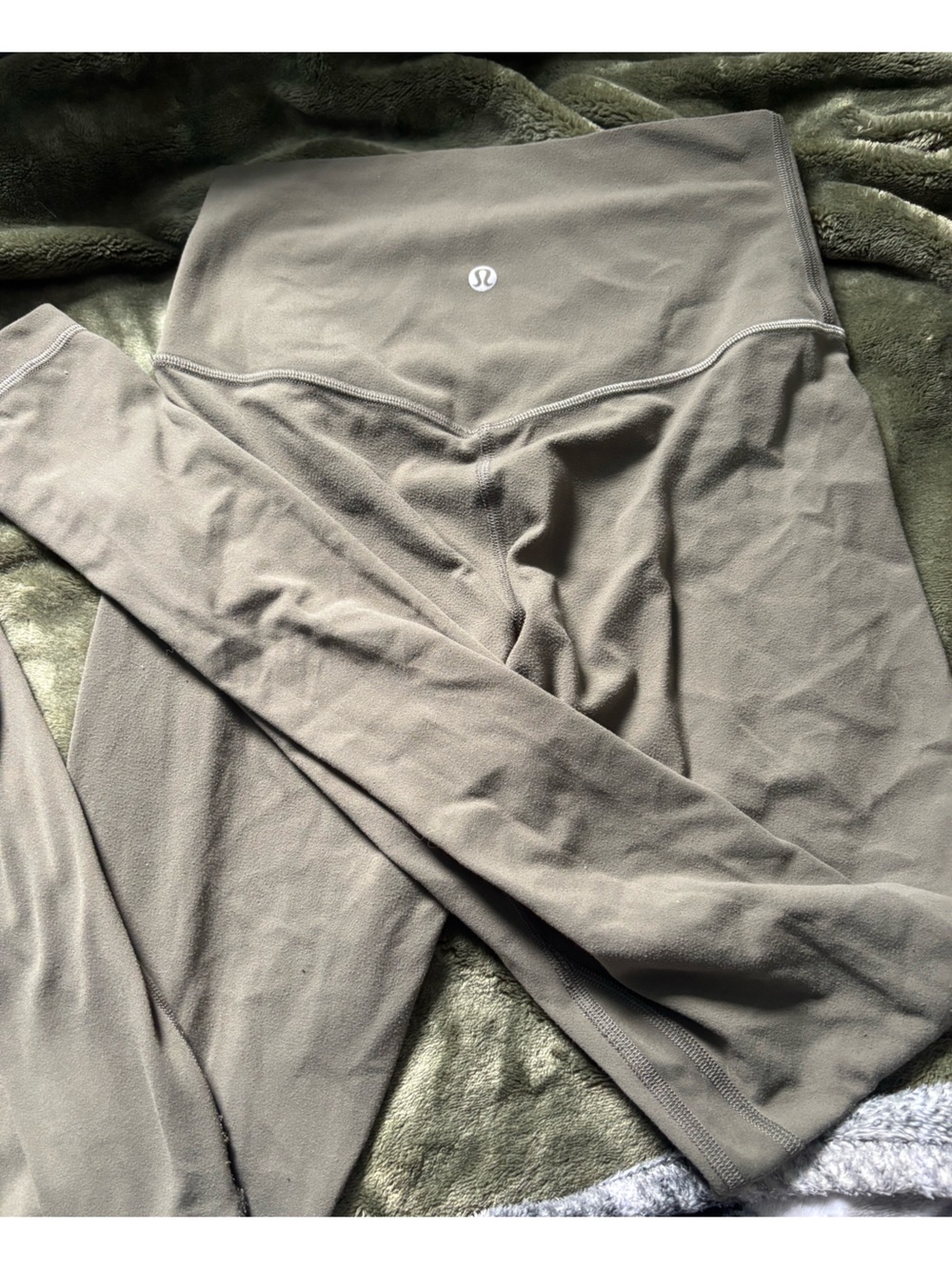 lululemon athletica Olive align Leggings